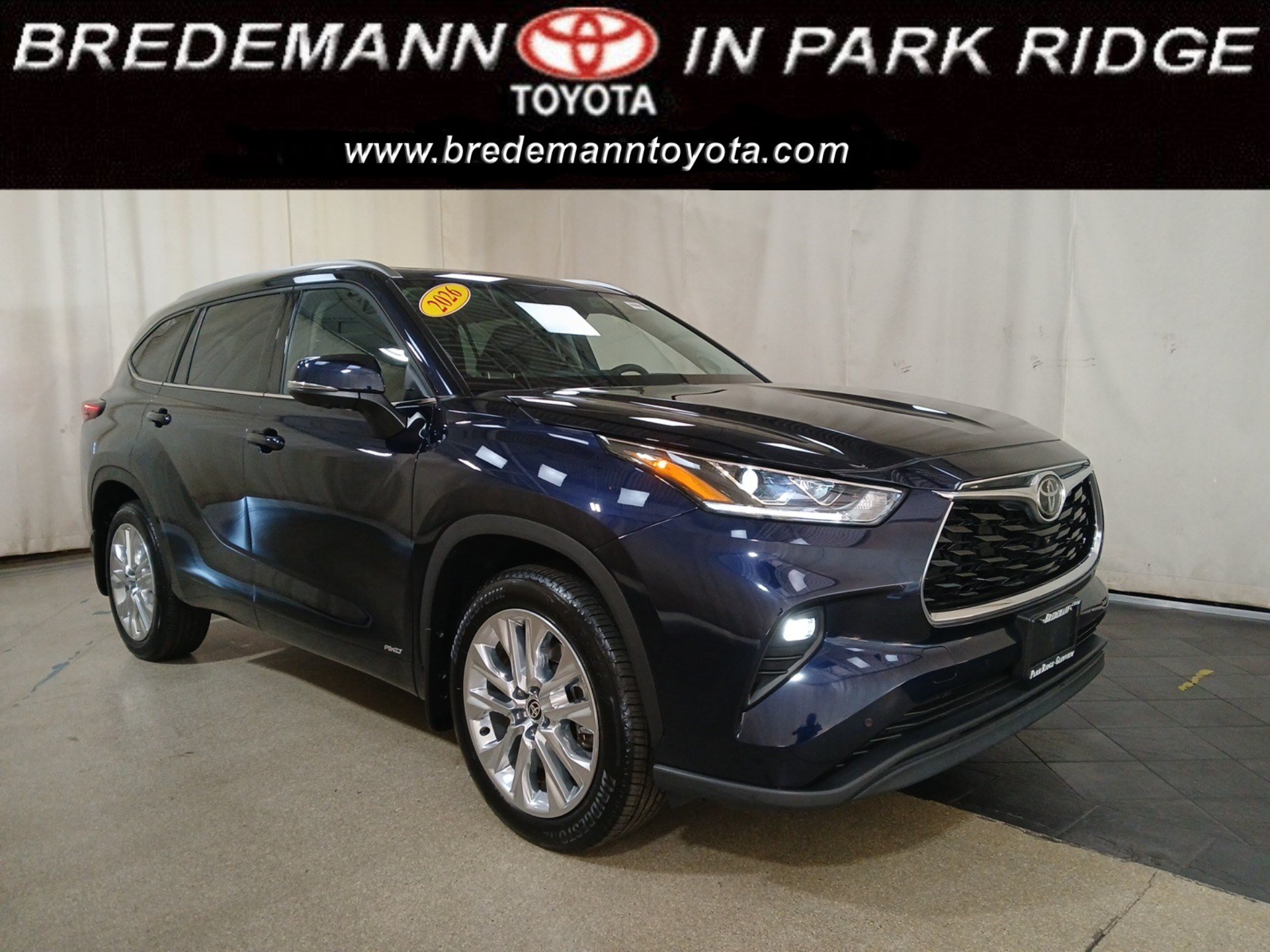 Certified 2026 Toyota Highlander Hybrid Limited SUV