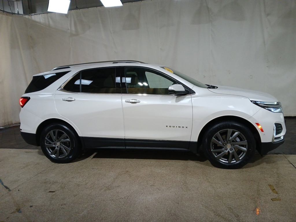 Used 2022 Chevrolet Equinox Premier SUV