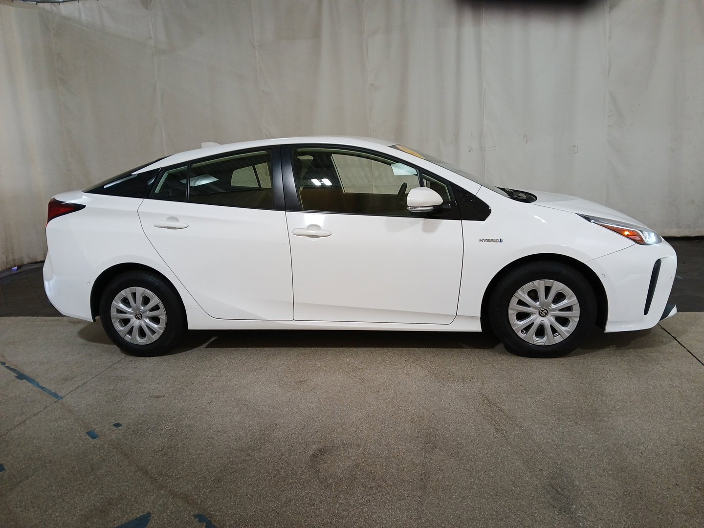 Certified 2020 Toyota Prius LE with VIN JTDKARFU1L3112071 for sale in Park Ridge, IL