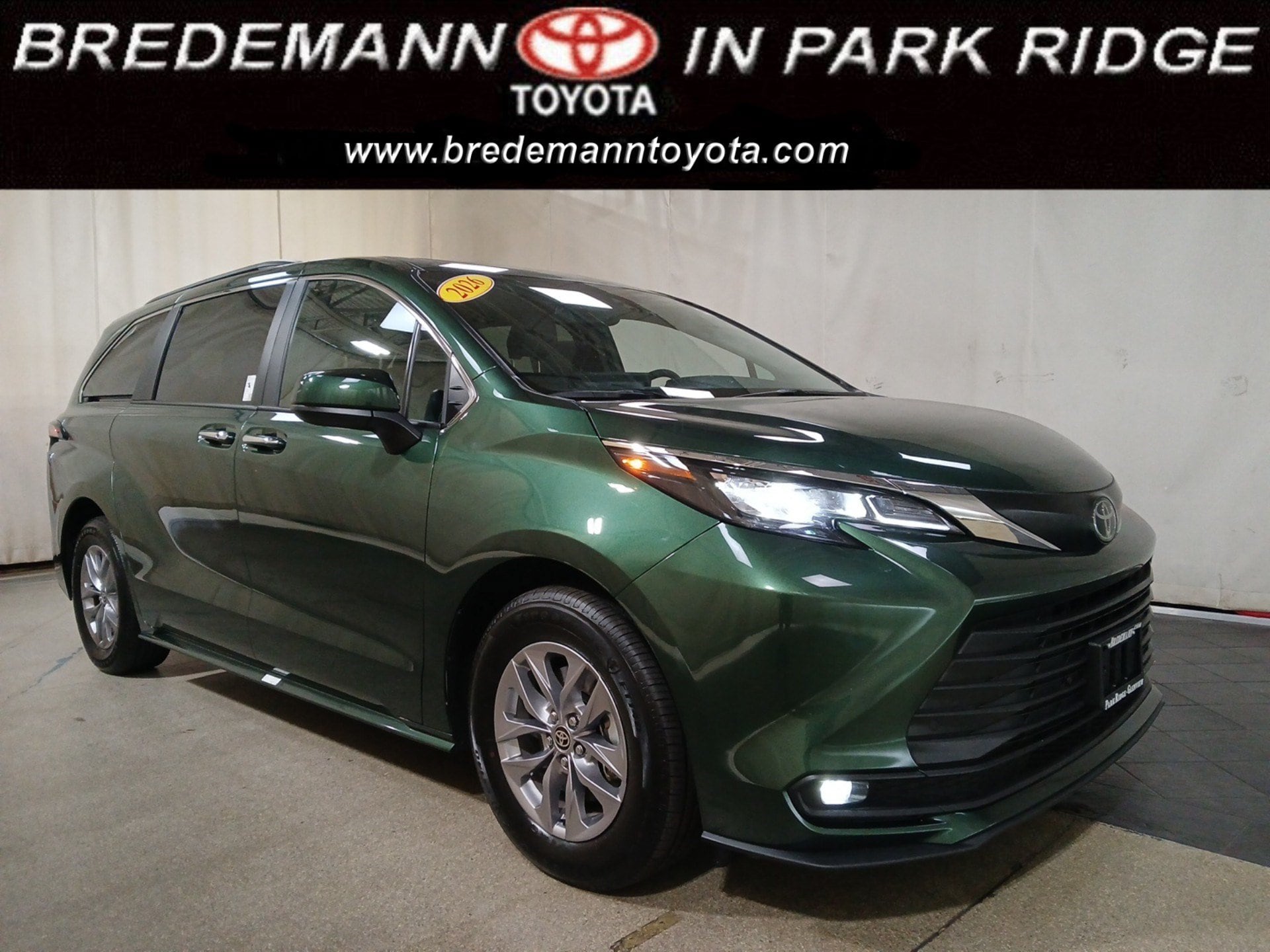 2026 Toyota Sienna Van Passenger Van 