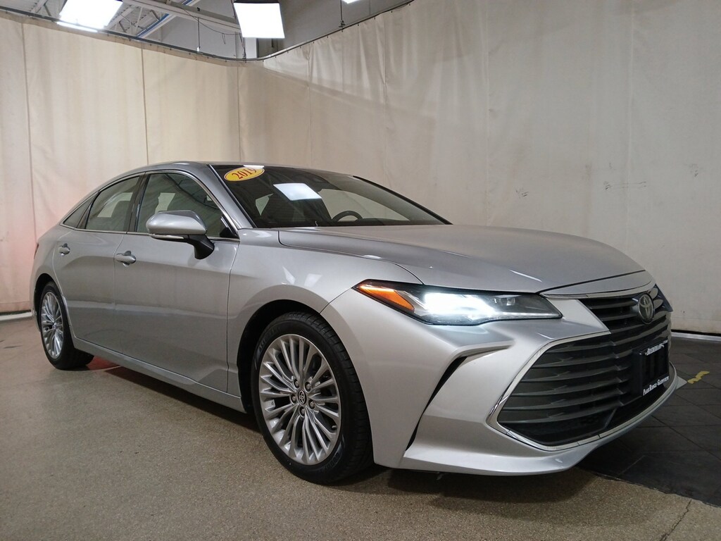 Used 2019 Toyota Avalon Sedan