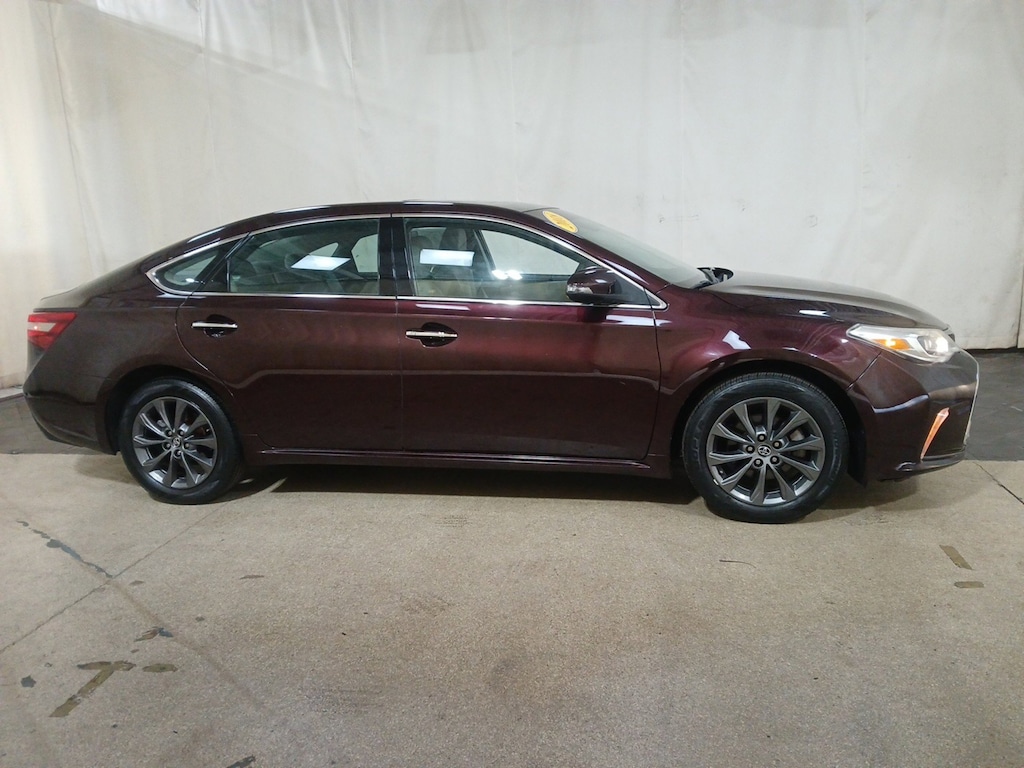 Used 2018 Toyota Avalon XLE Plus Sedan