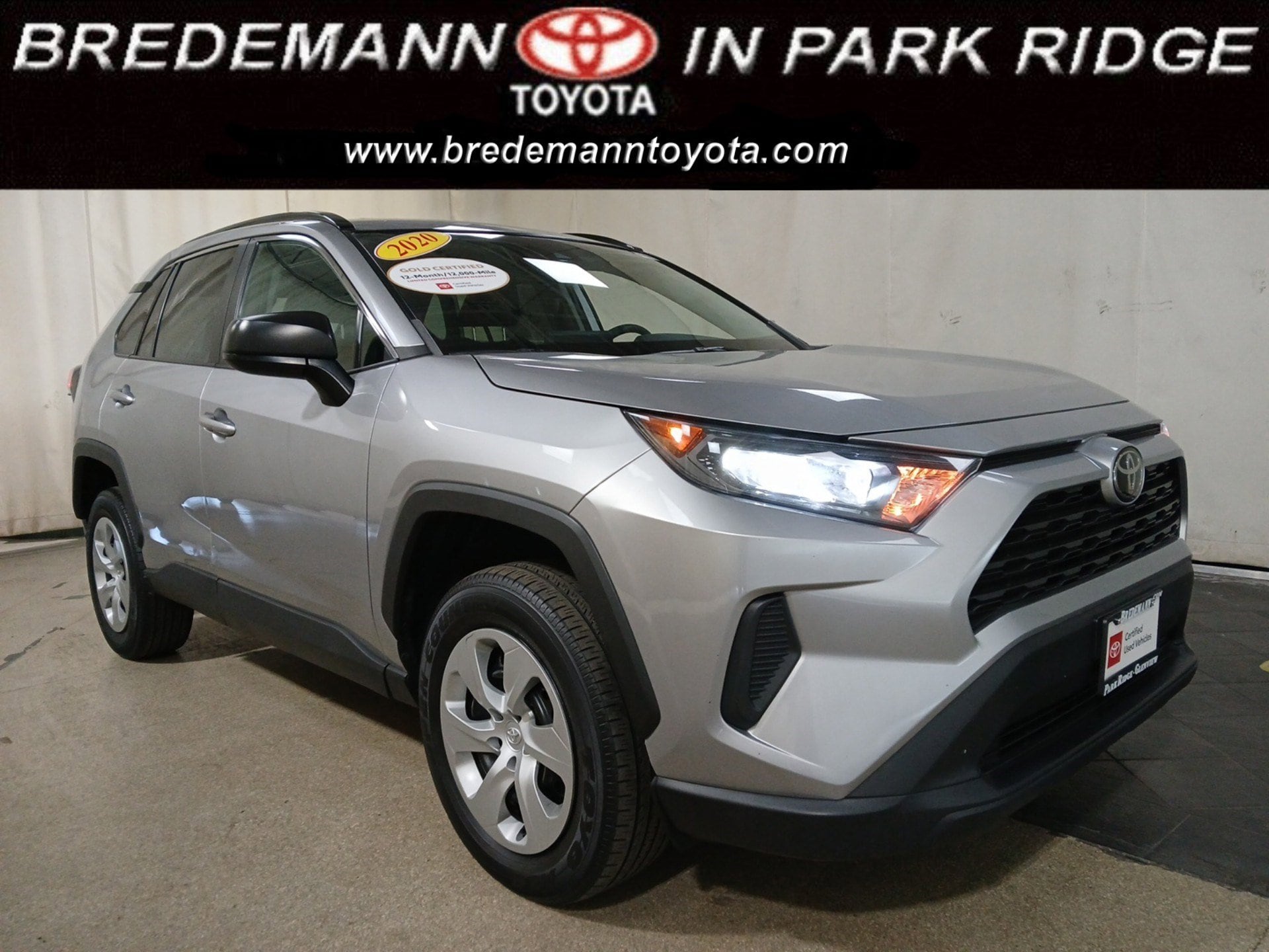 2020 Toyota RAV4 LE