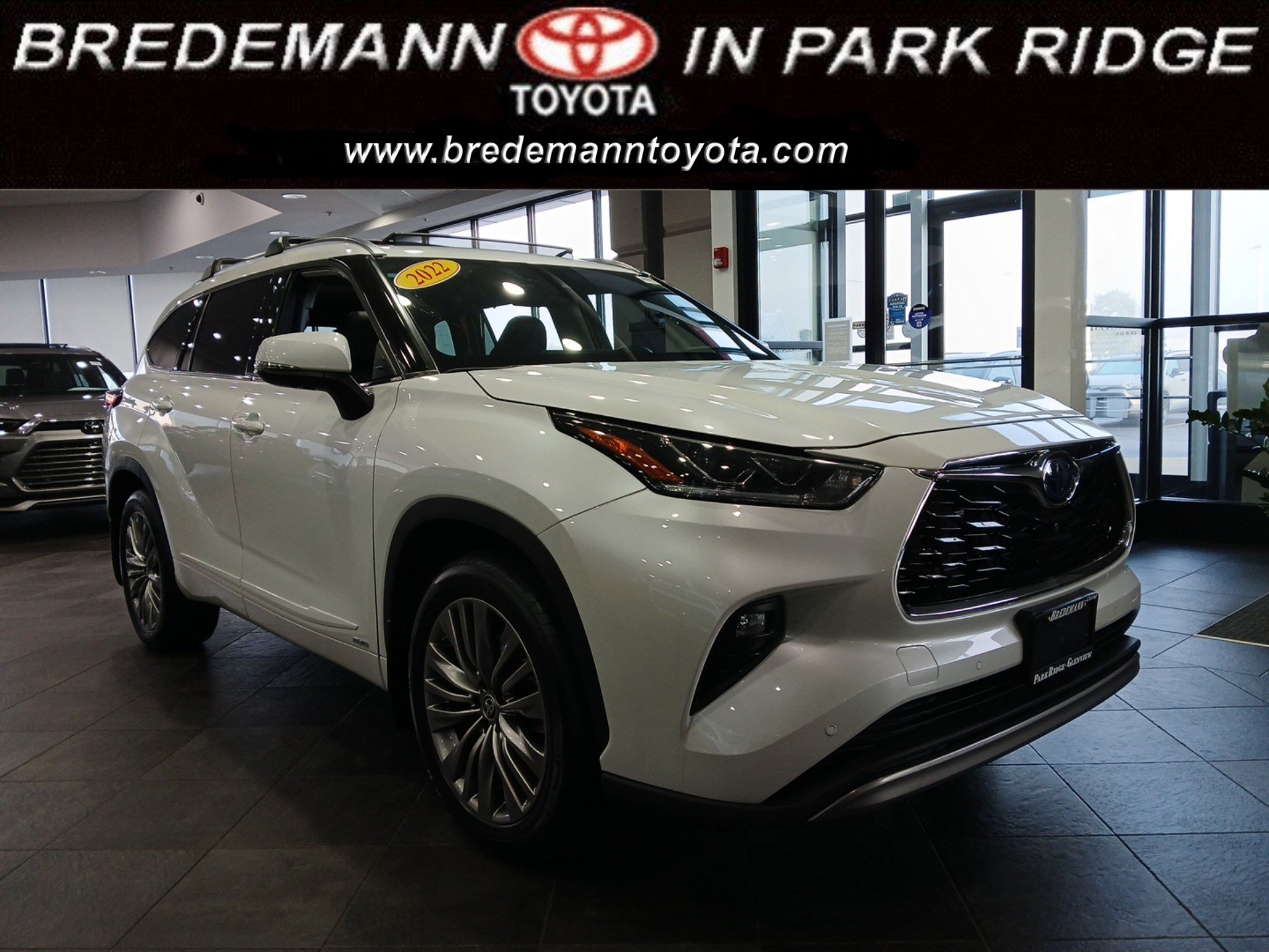 Certified 2022 Toyota Highlander Hybrid Hybrid Platinum SUV