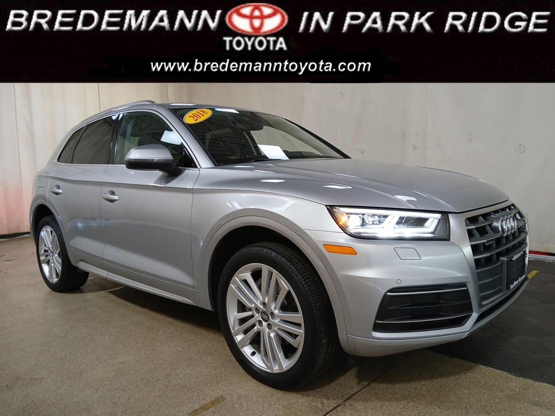 2018 Audi Q5 2.0T quattro S tronic Premium Plus's photo