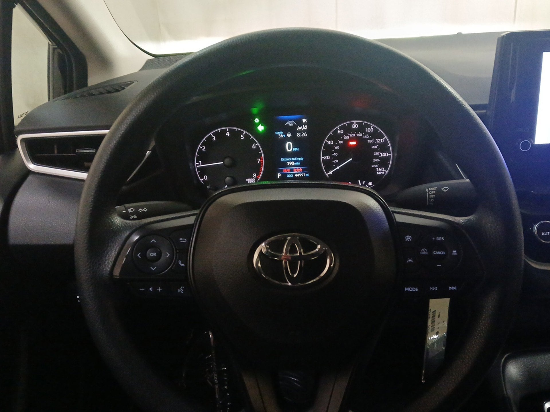2024 Toyota Corolla LE - Photo 11