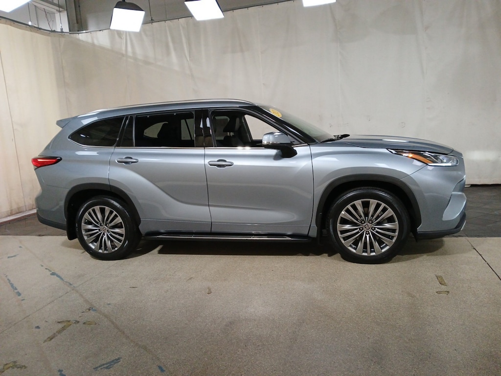 Certified 2021 Toyota Highlander Platinum SUV