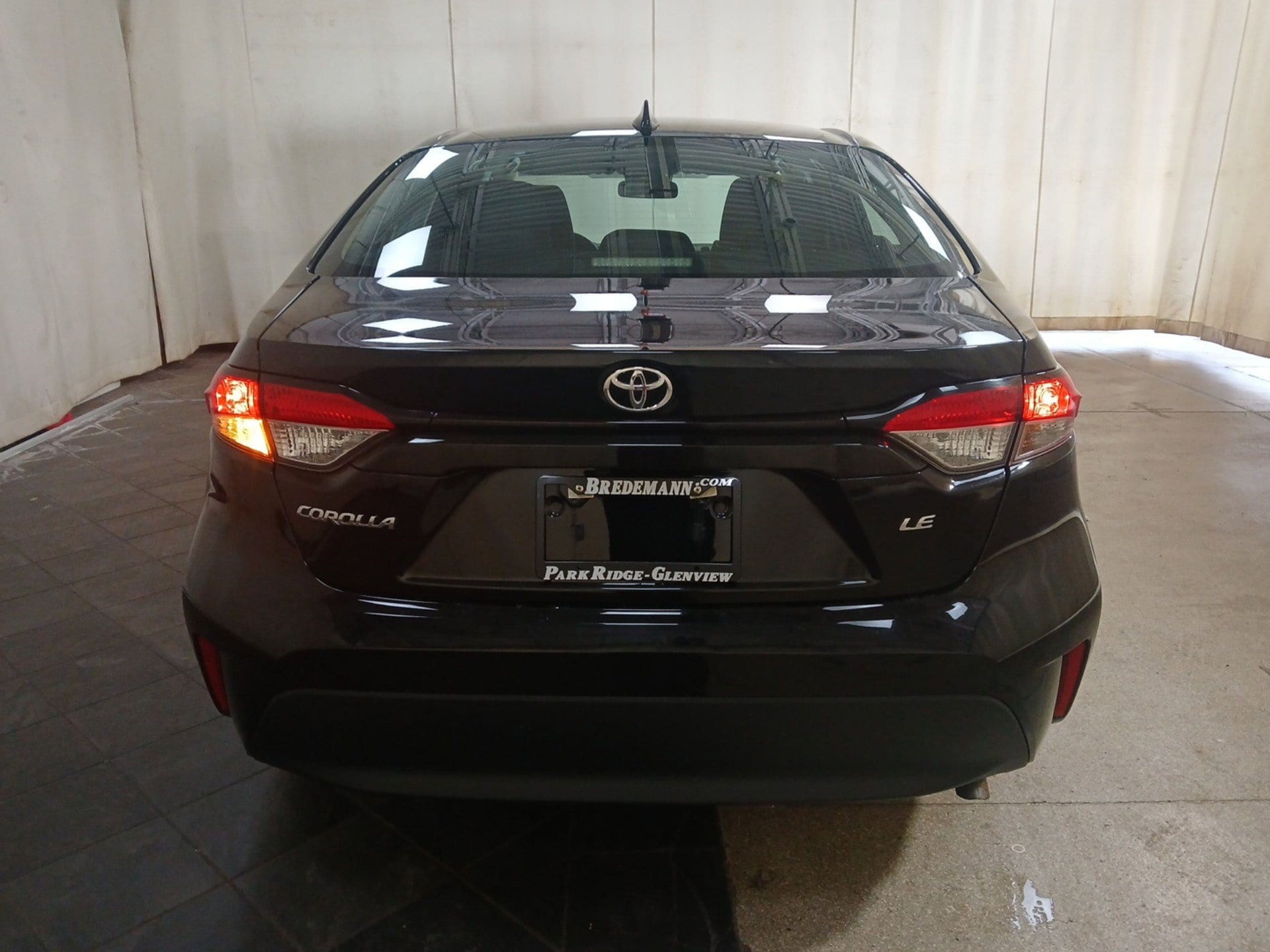 2024 Toyota Corolla LE - Photo 24