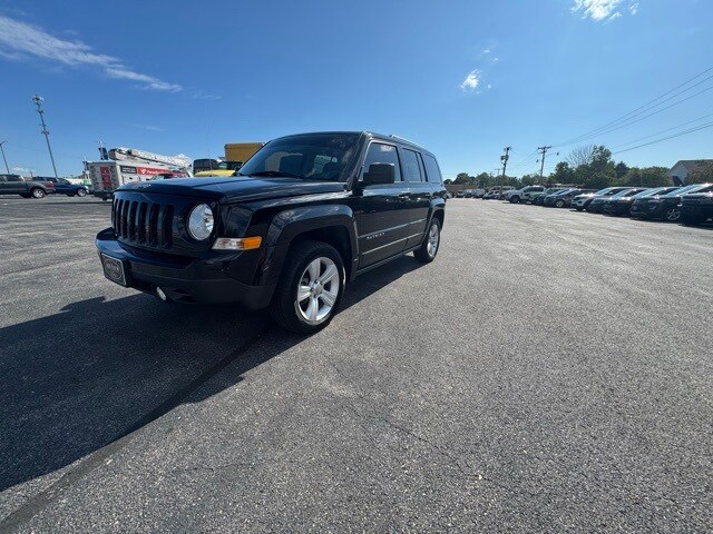 2017 Jeep Patriot Latitude photo 3