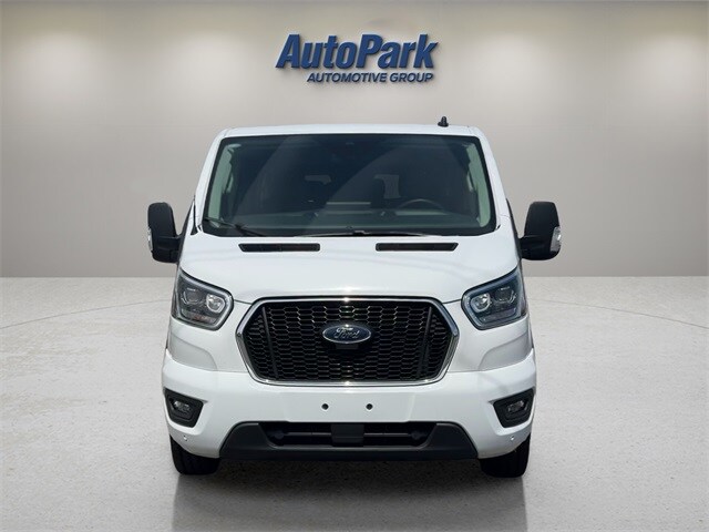 2023 Ford Transit photo 2