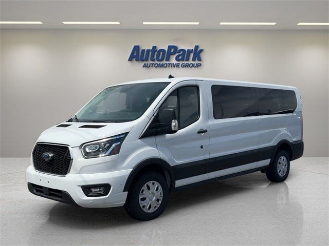 2023 Ford Transit photo 3