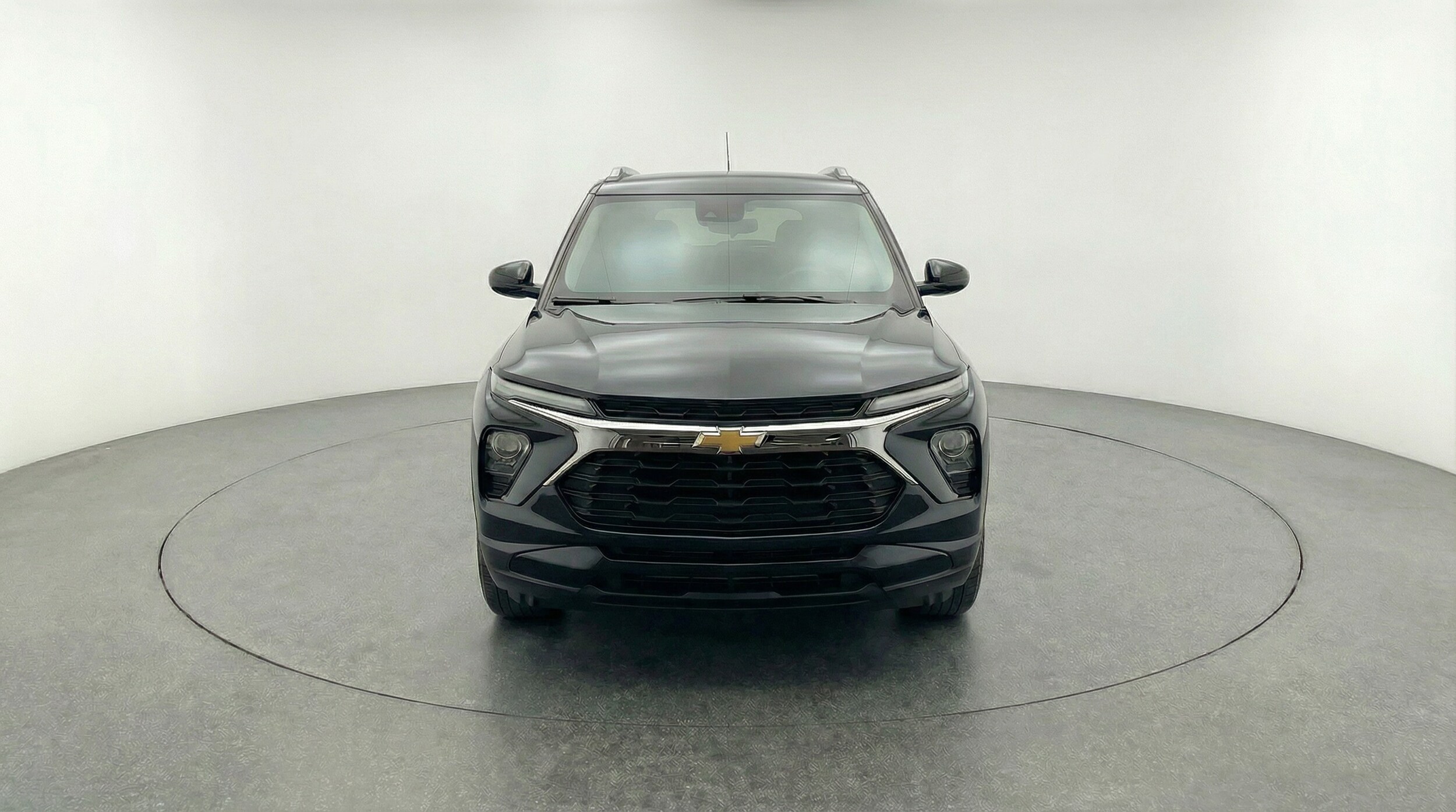 Thumbnail: 2025 Chevrolet TrailBlazer - 2