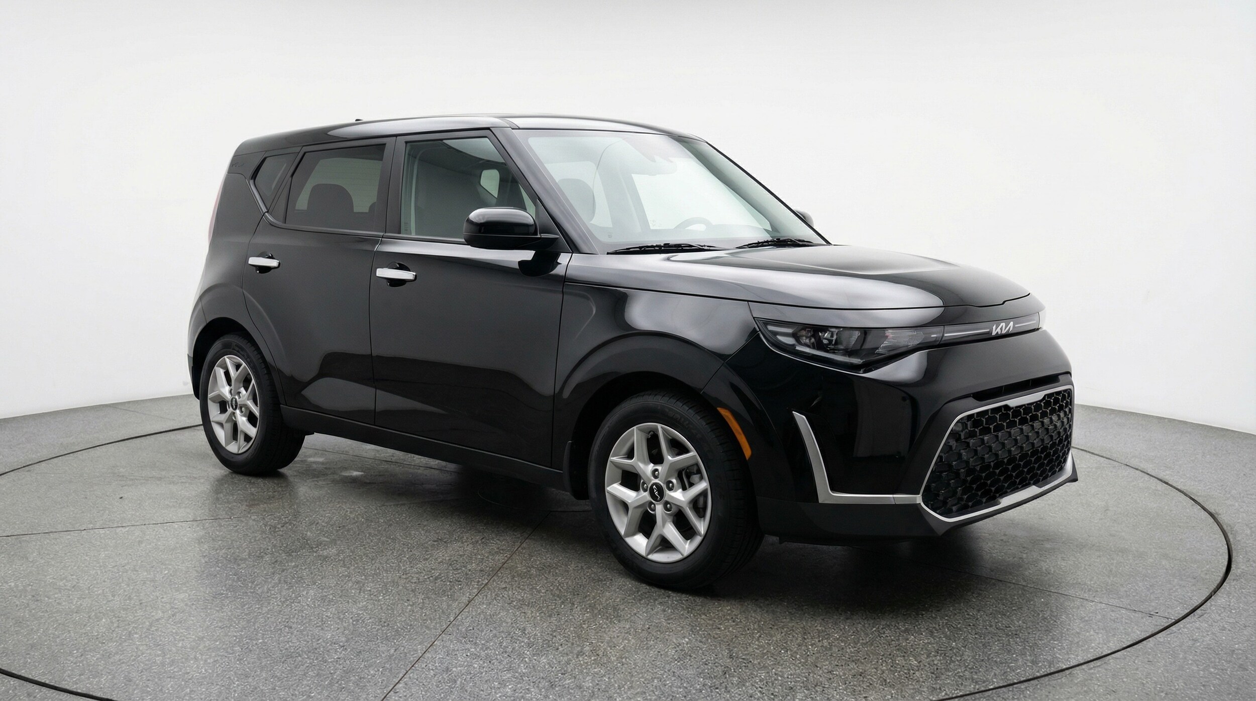 Thumbnail: 2025 Kia Soul - 1