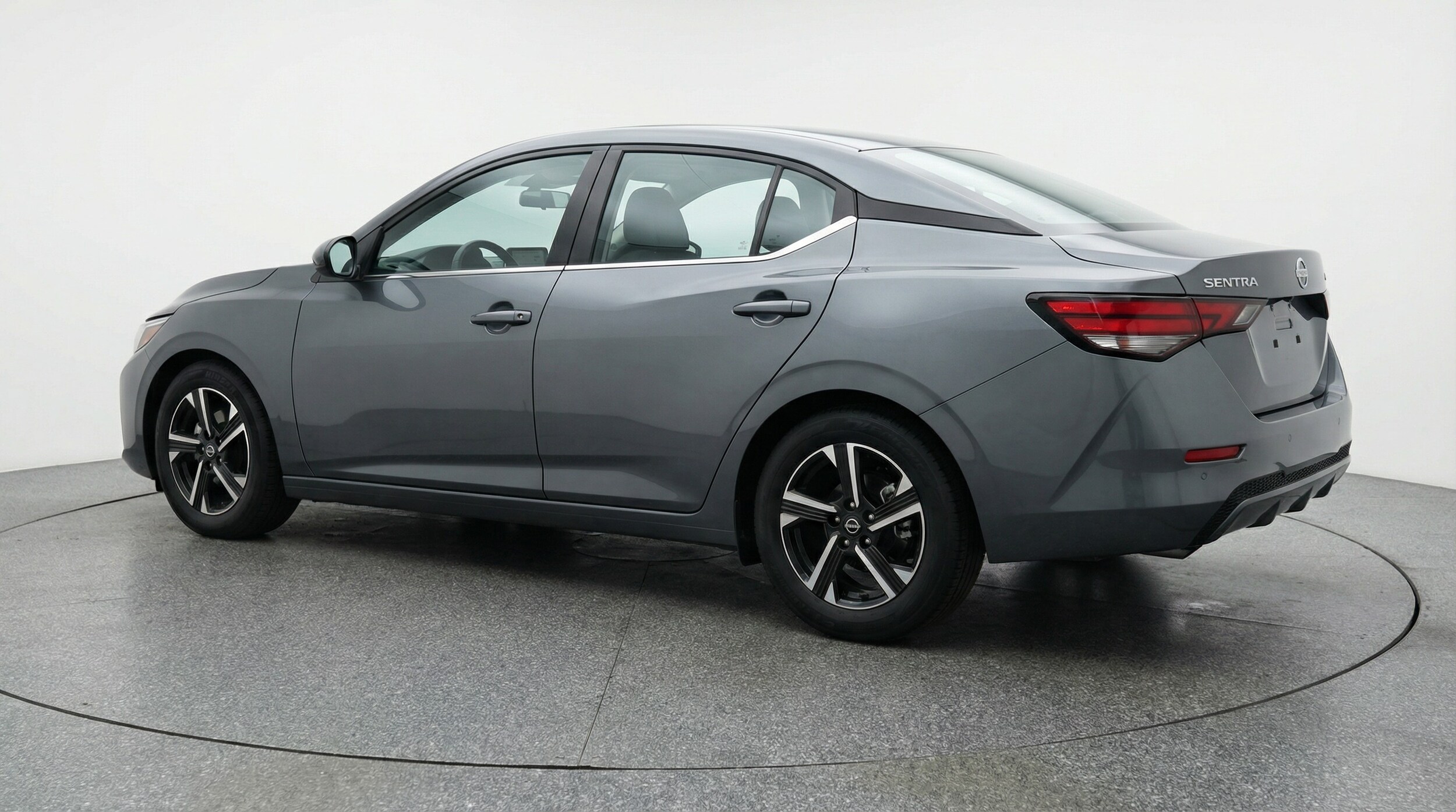 Thumbnail: 2025 Nissan Sentra - 5