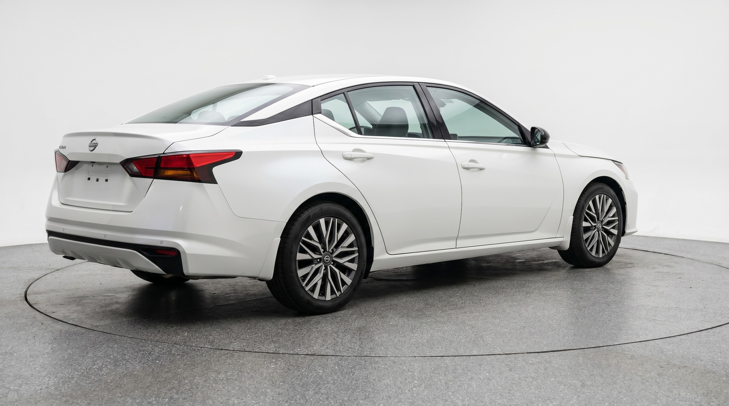 Thumbnail: 2025 Nissan Altima - 7