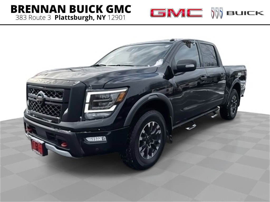 2021 Nissan Titan PRO-4X's photo