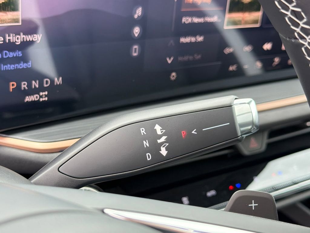 2026 Buick Envision Sport Touring - Photo 28