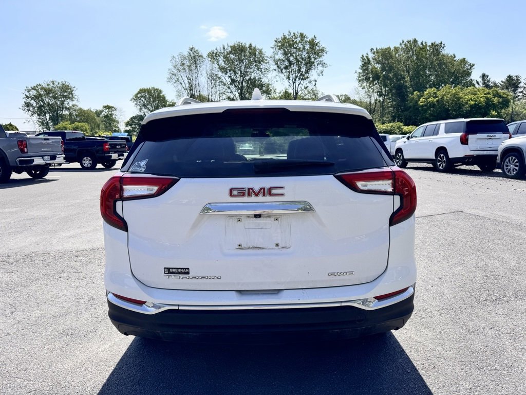 2022 Gmc Terrain SLT photo 4
