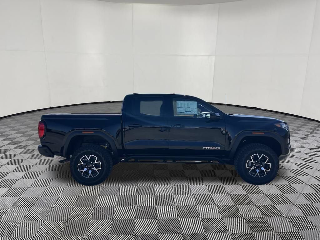 2026 GMC Canyon AT4X - Photo 6