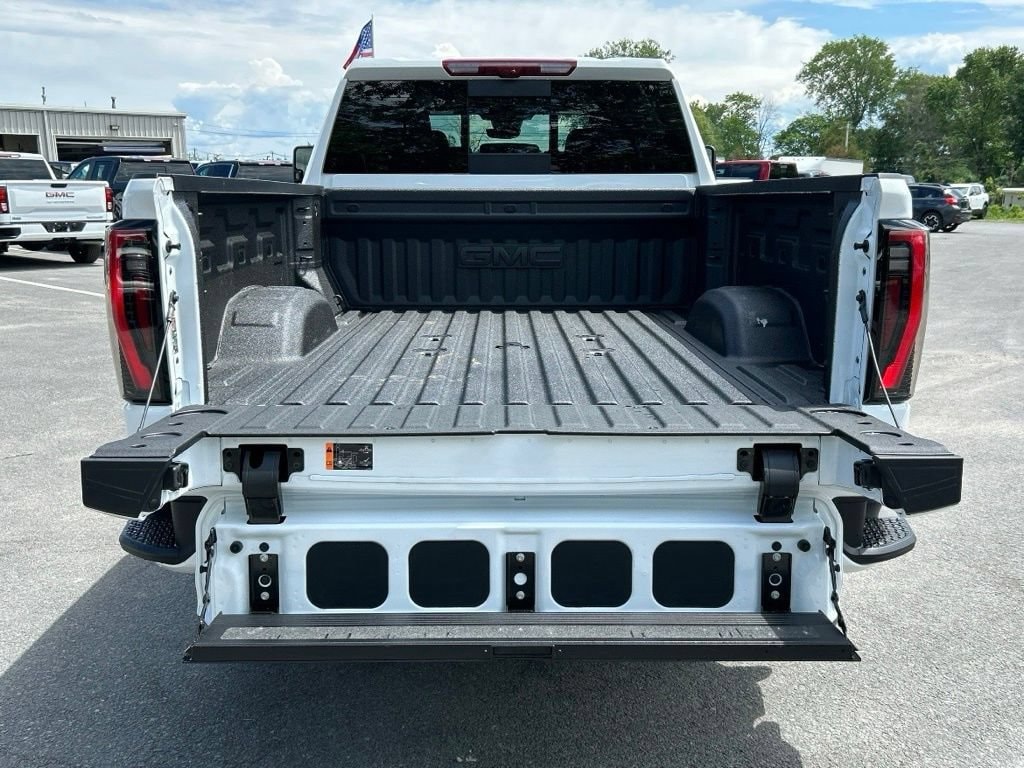 2026 GMC Sierra 2500HD AT4 - Photo 22
