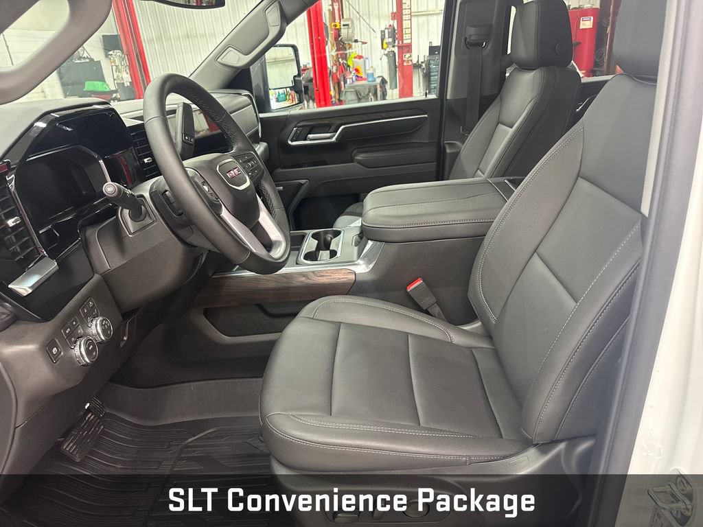 2026 GMC Sierra 2500HD SLT - Photo 2