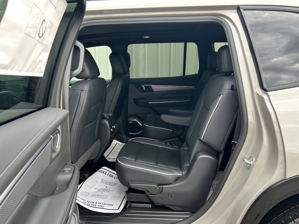 2027 Buick Enclave Sport Touring - Photo 17