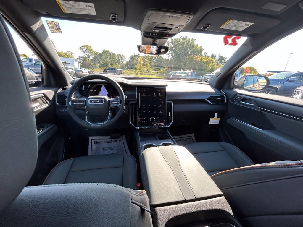 2027 GMC Acadia AT4 - Photo 15