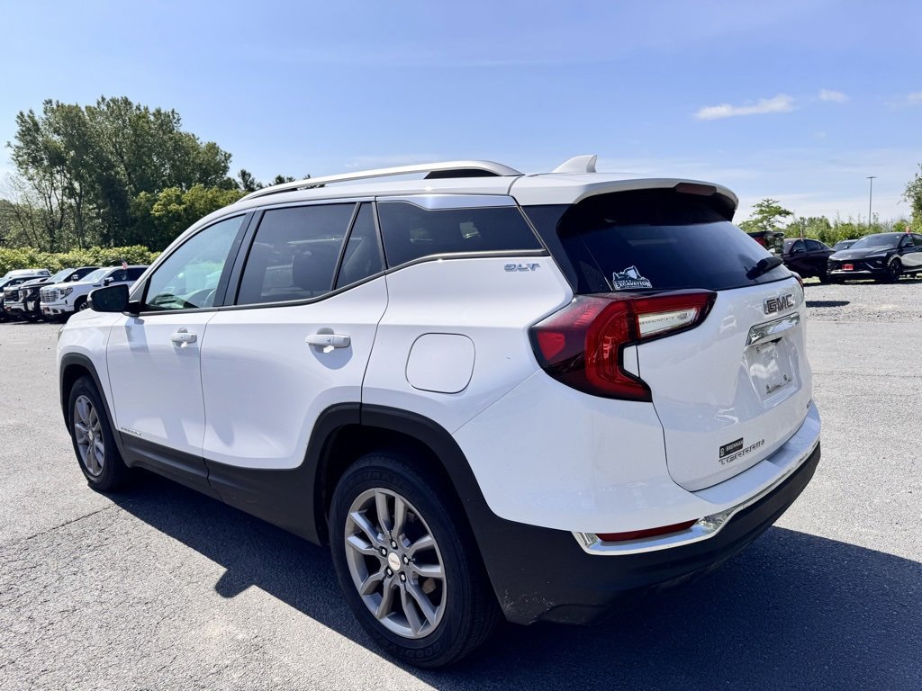 2022 Gmc Terrain SLT photo 3