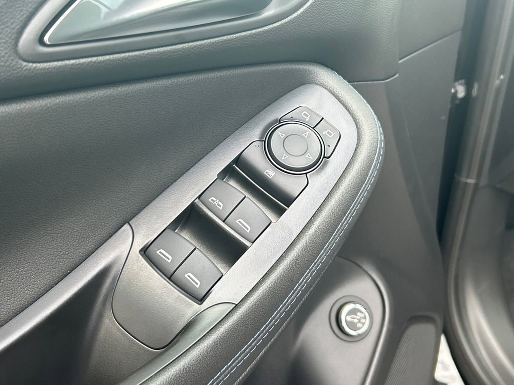 2026 Buick Encore GX Sport Touring - Photo 11