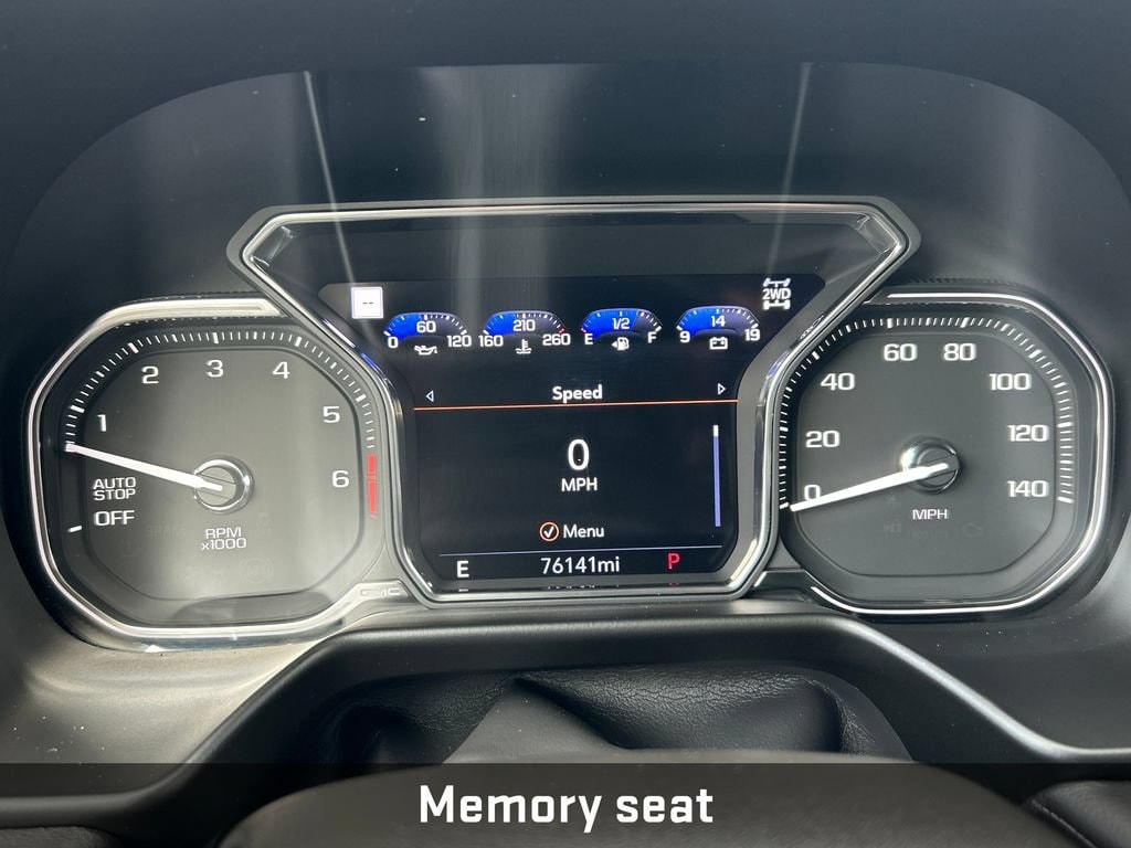 2021 GMC Yukon AT4 - Photo 14