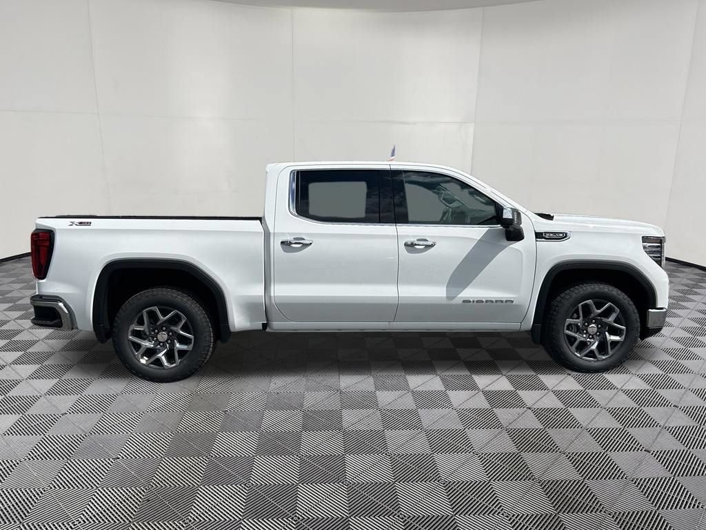 2026 GMC Sierra 1500 SLT - Photo 7