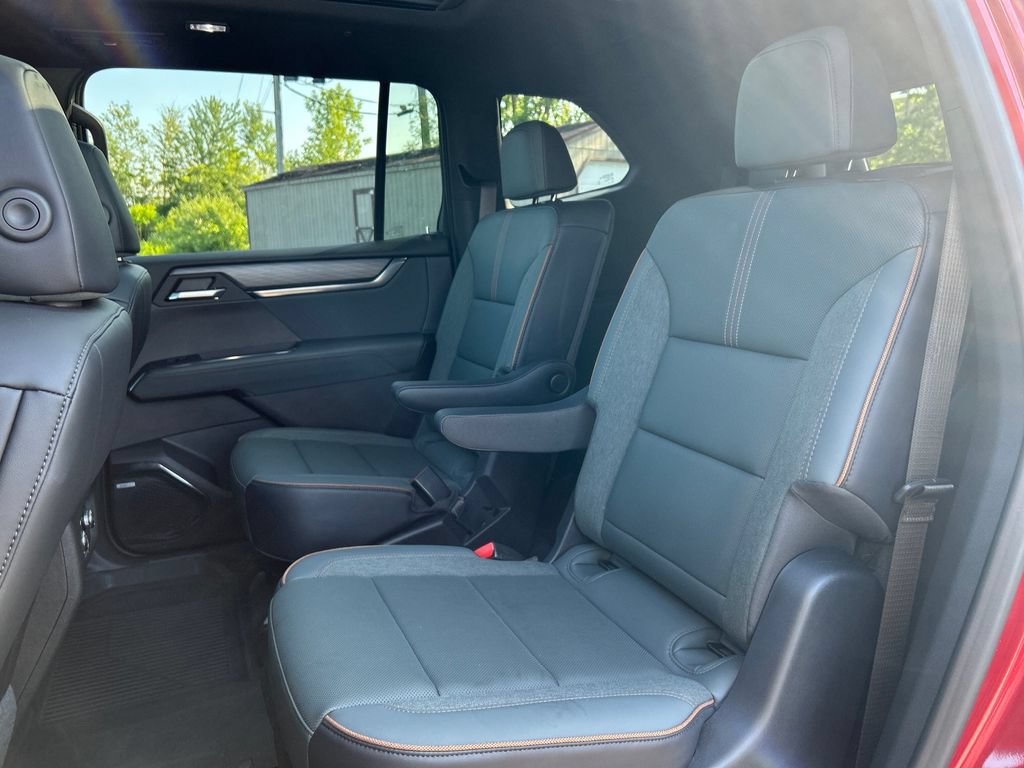 2026 GMC Acadia AT4 - Photo 31