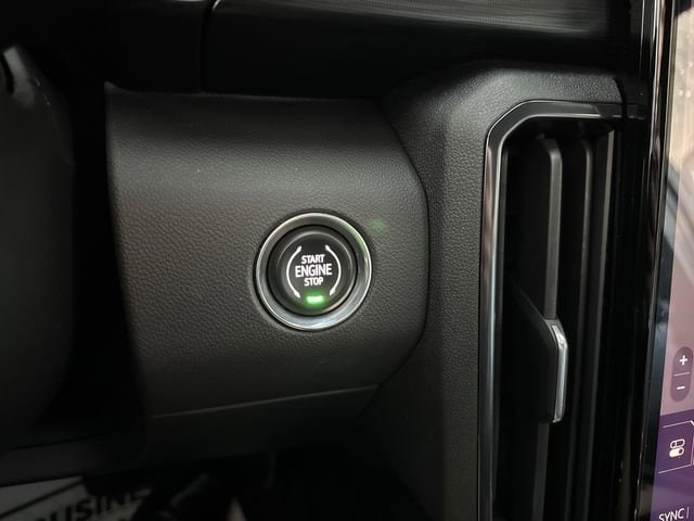 2026 GMC Acadia AT4 - Photo 16