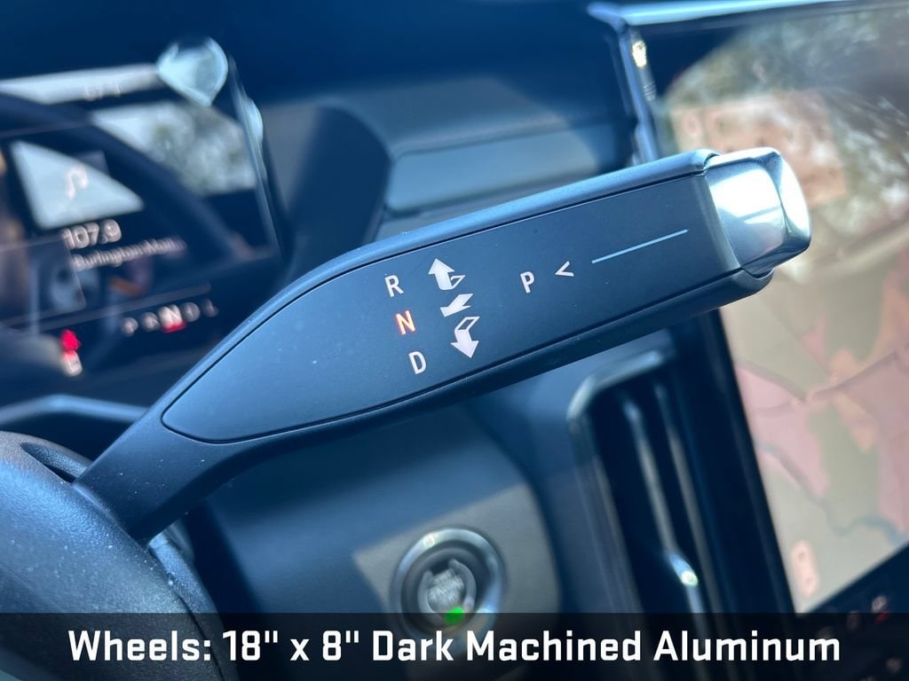 2026 GMC Acadia AT4 - Photo 13