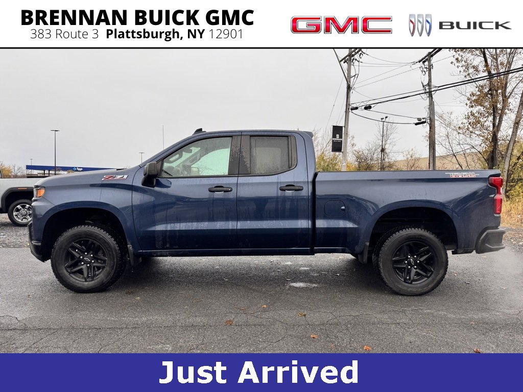 2019 Chevrolet Silverado 1500 Custom Trail Boss photo 2