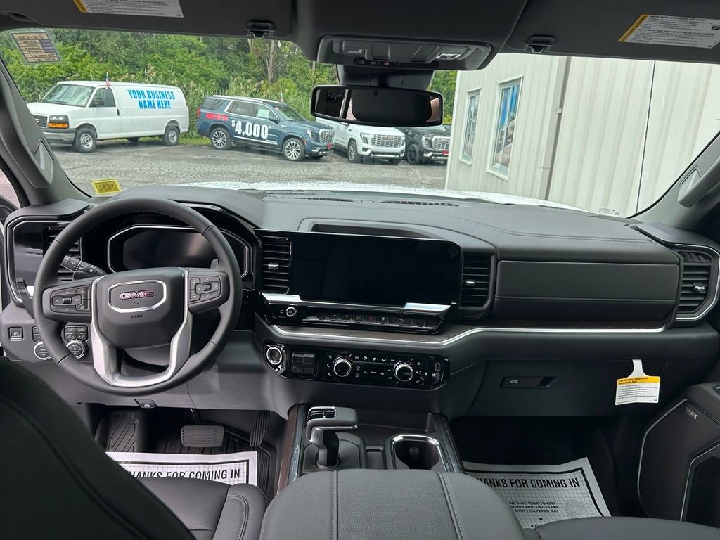 2026 GMC Sierra 1500 SLT - Photo 15