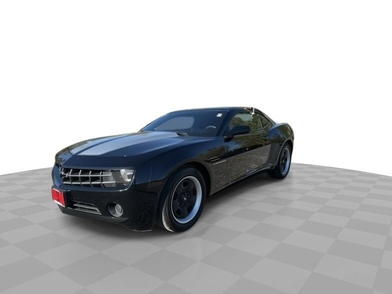 2013 Chevrolet Camaro 1LS photo 4