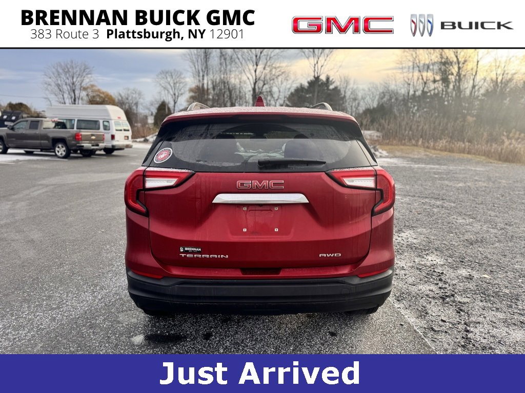 2022 Gmc Terrain SLE photo 3
