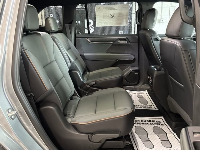 2026 GMC Acadia AT4 - Photo 29