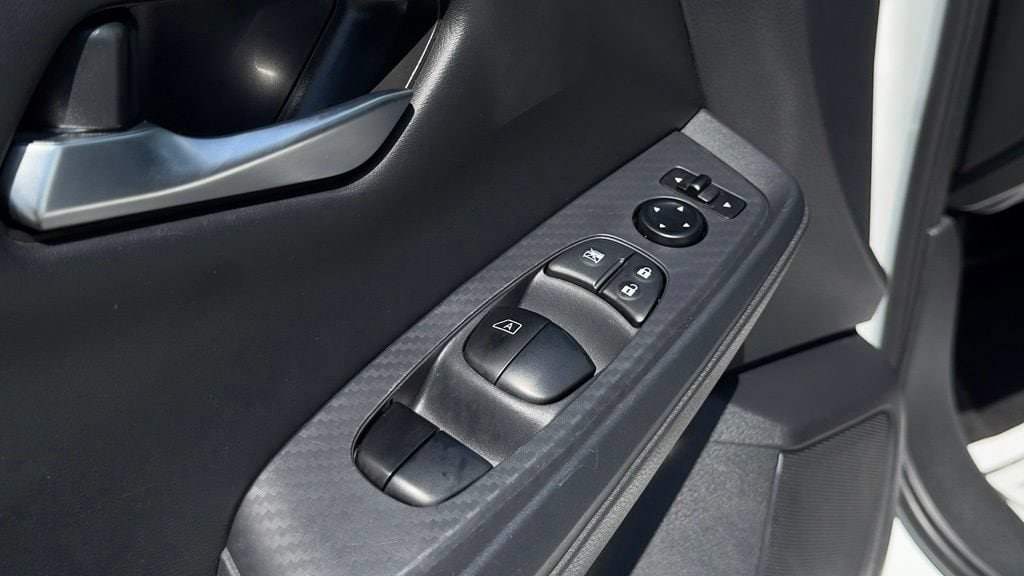 2024 Nissan Sentra SV - Photo 19