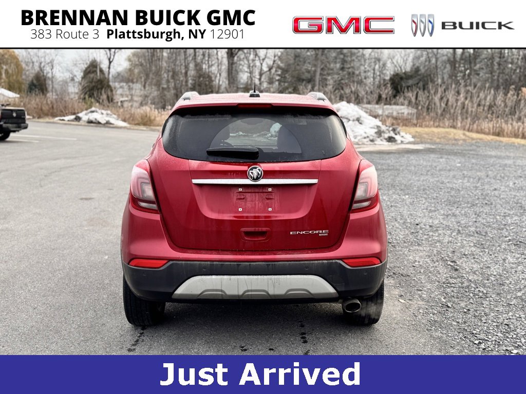 2019 Buick Encore Essence photo 3