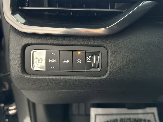 2026 GMC Acadia AT4 - Photo 20