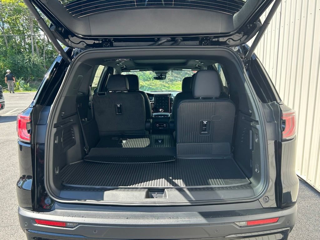2027 GMC Acadia AT4 - Photo 22