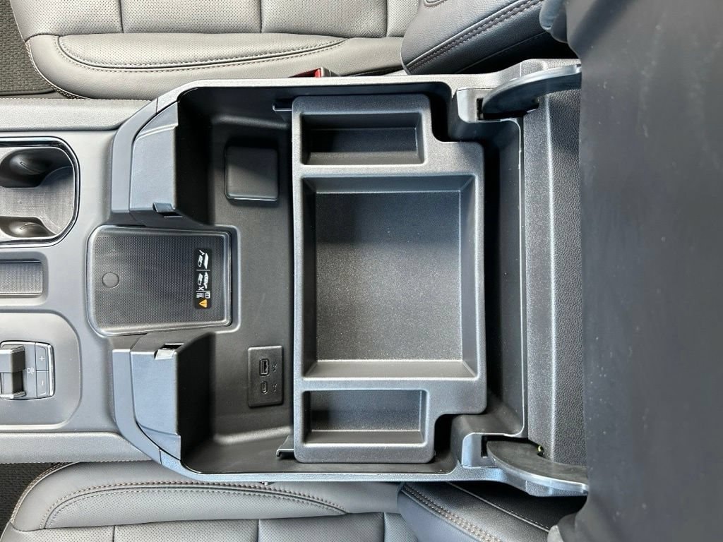 2026 GMC Sierra 2500HD AT4 - Photo 25