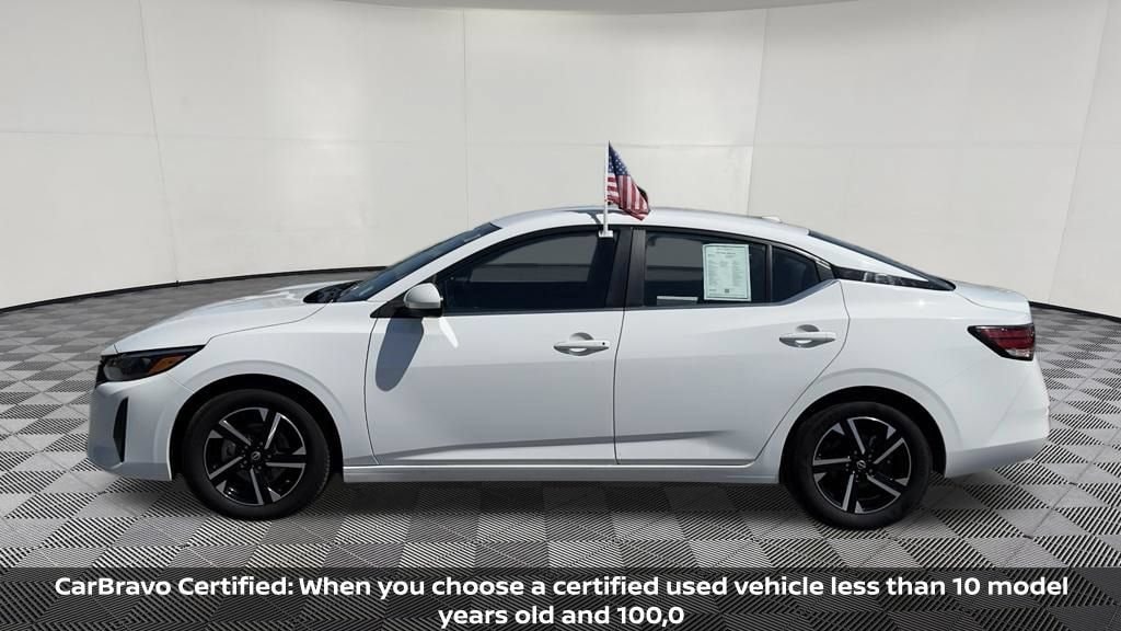2024 Nissan Sentra SV - Photo 2