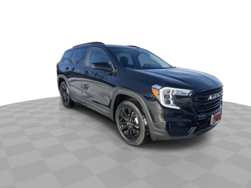 Used 2022 GMC Terrain SLE SUV