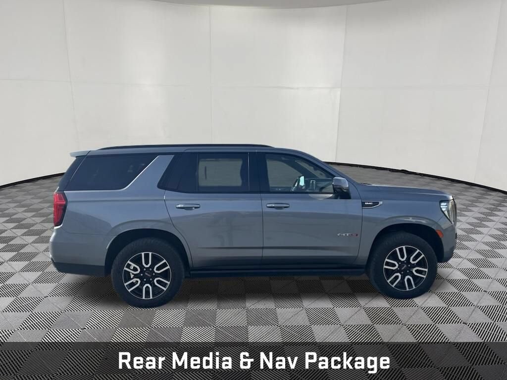 2021 GMC Yukon AT4 - Photo 8