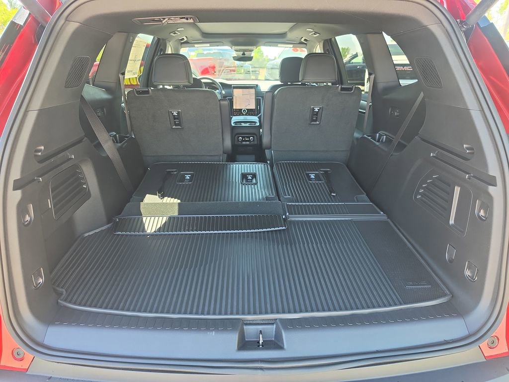 2026 GMC Acadia AT4 - Photo 24