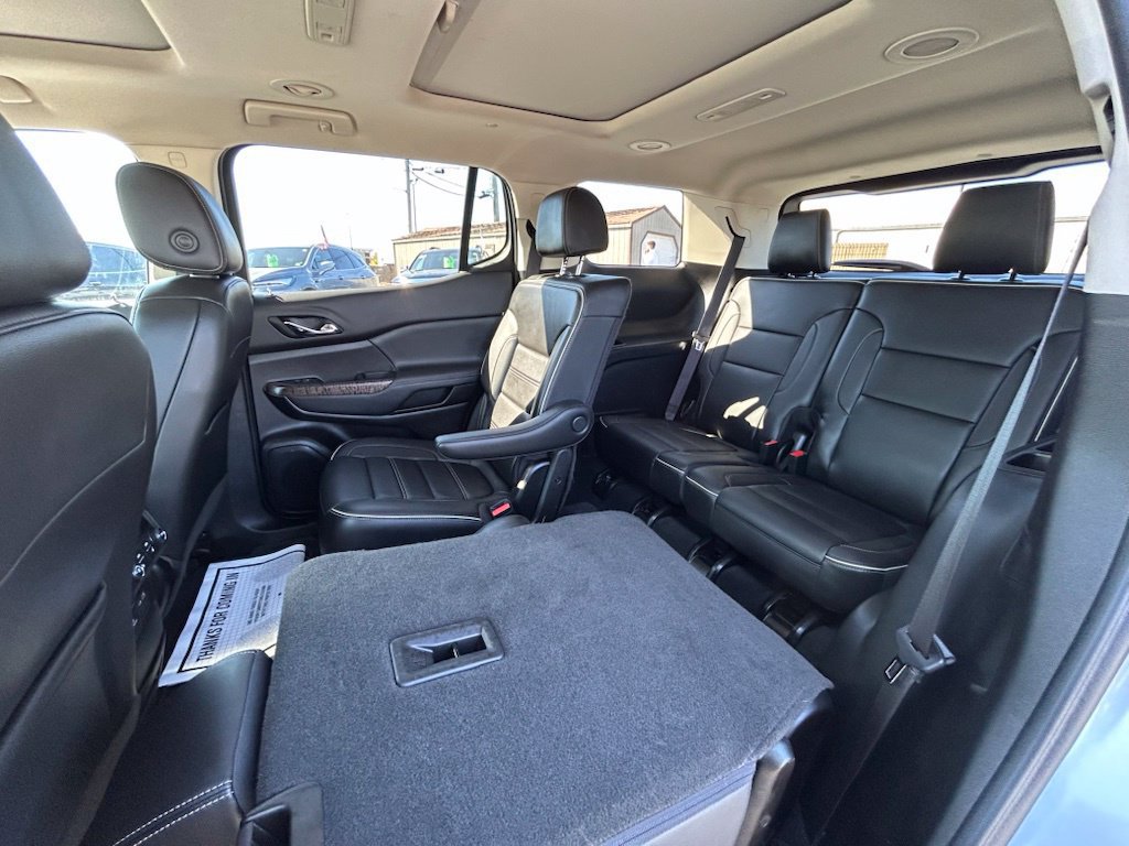 2023 GMC Acadia Denali - Photo 19