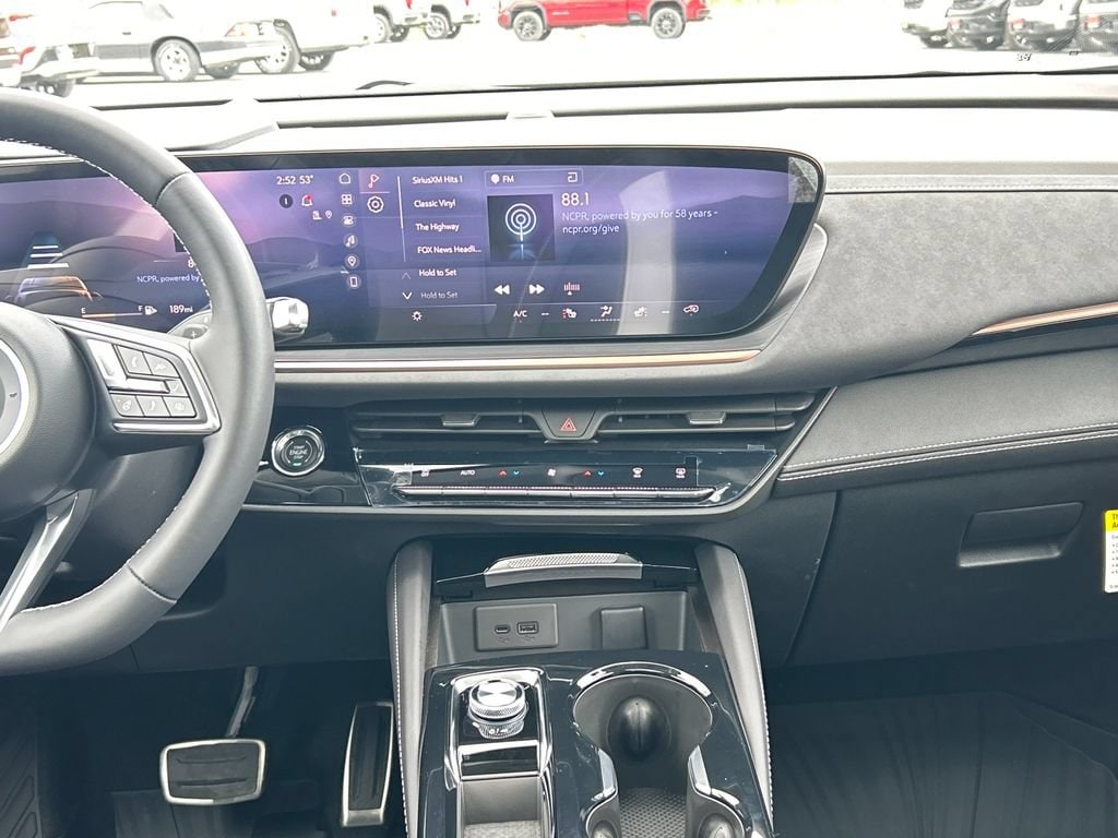 2026 Buick Envision Sport Touring - Photo 25